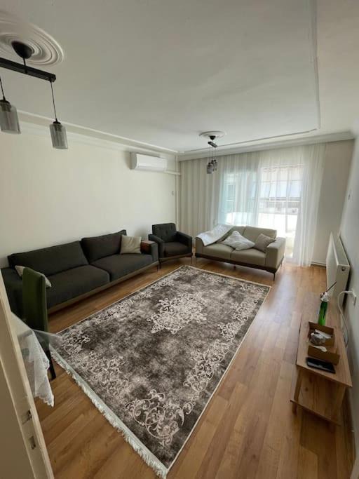 Karsiyaka Apartment | Çift klimalı, 110m2, 3+1, metro 5dk, 1000mbps inte