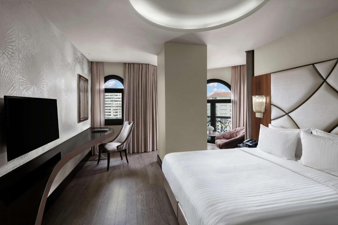 Esentepe Hotel | DoubleTree by Hilton Istanbul Gayrettepe