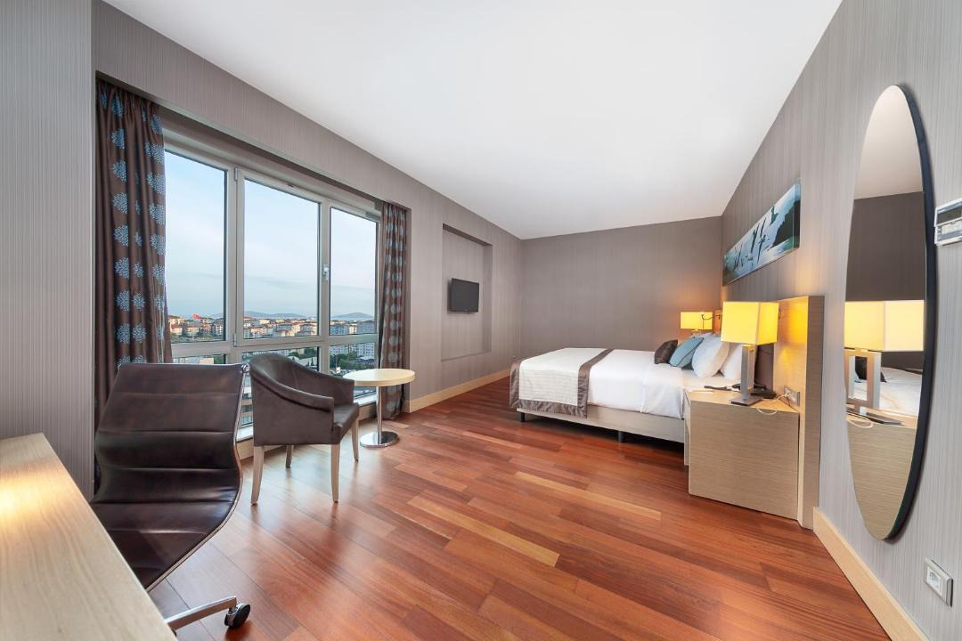 Ust Bostanci Hotel | Park Dedeman Bostanci Hotel