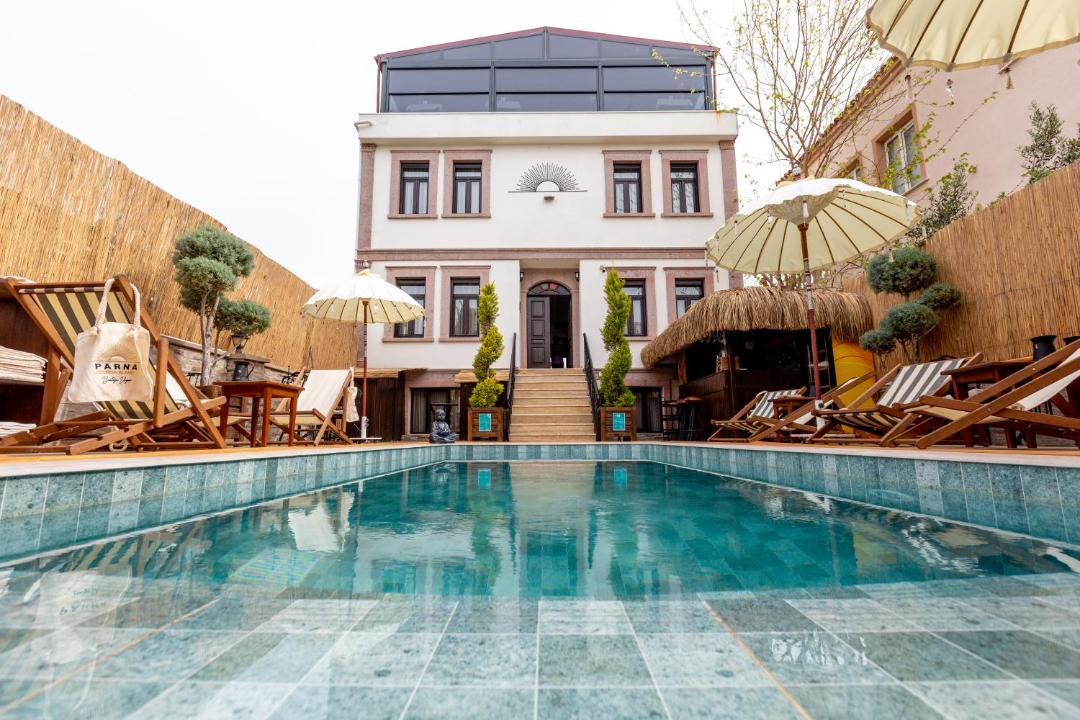 Ayvalik Hotel | Parna Hotel