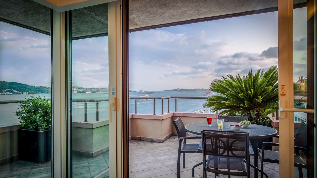 Photo of Patio Balcony in Besiktas