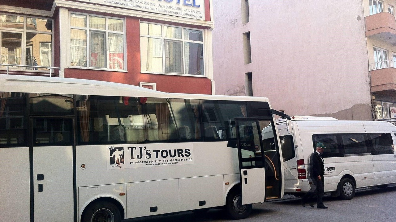 Photo of Buildings in Eceabat