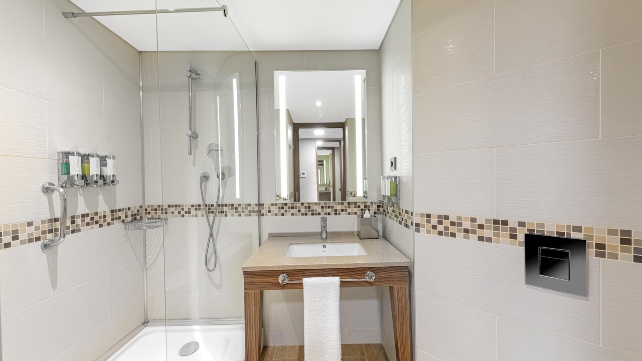 Photo of Bathroom in Basaksehir