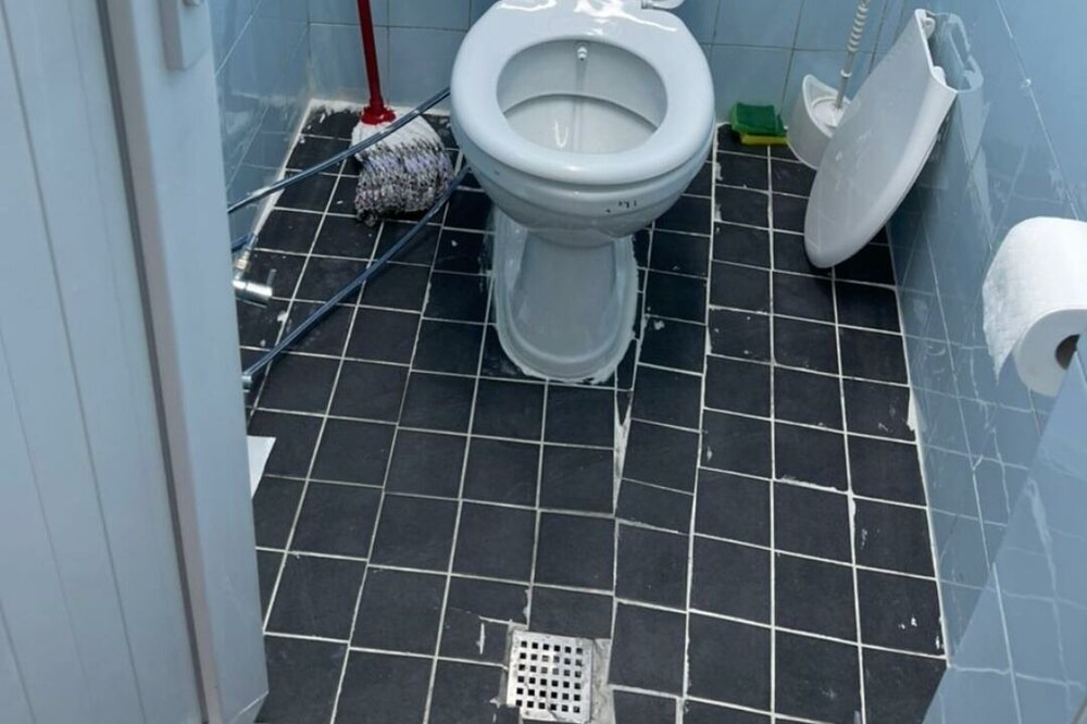 Photo of Bathroom in Zeytinburnu