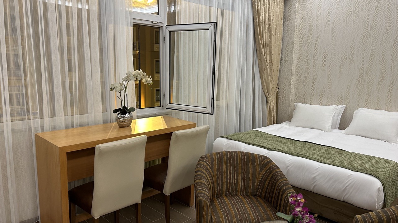 Photo of Bedroom in Taksim