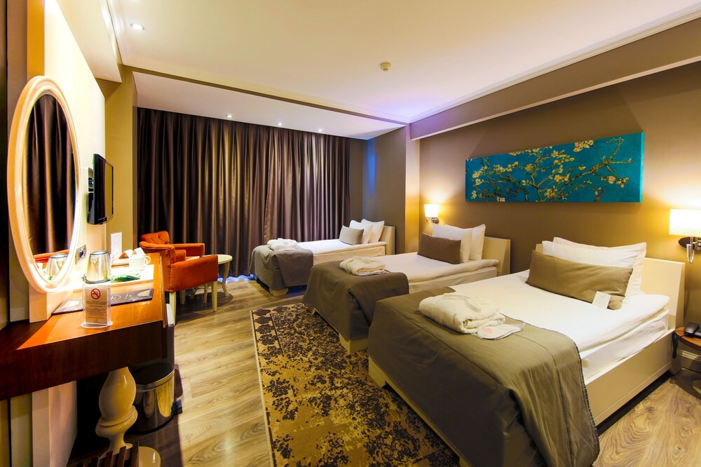Photo of Bedroom in Karahayit