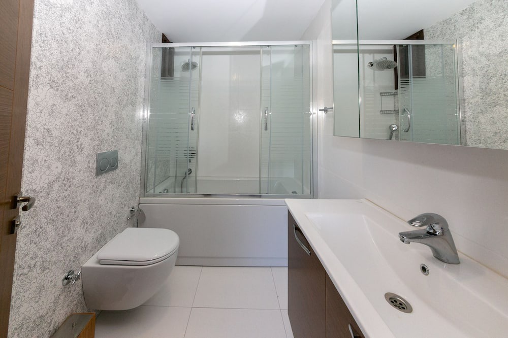 Photo of Bathroom in Icmeler