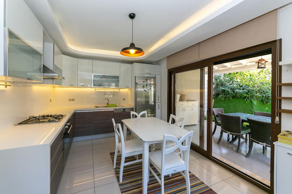 Photo of Kitchen in Icmeler