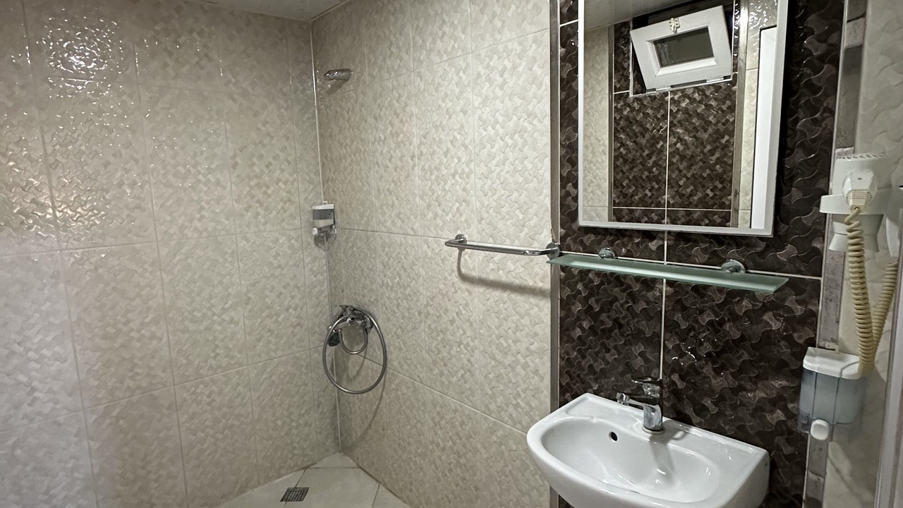 Photo of Bathroom in Lara