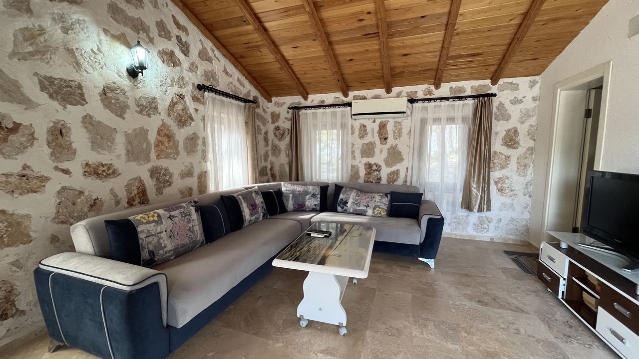 Photo of Livingroom in Faralya
