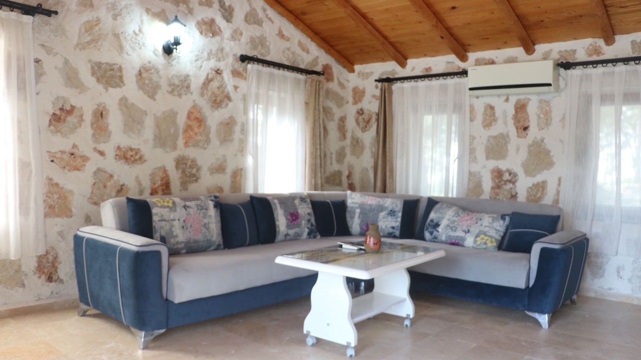 Photo of Livingroom in Faralya