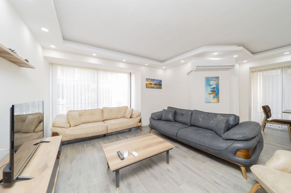 Photo of Livingroom in Aksu