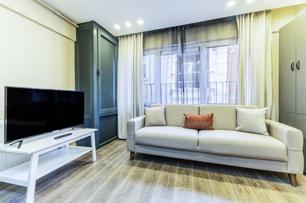 Photo of Livingroom in Osmanbey