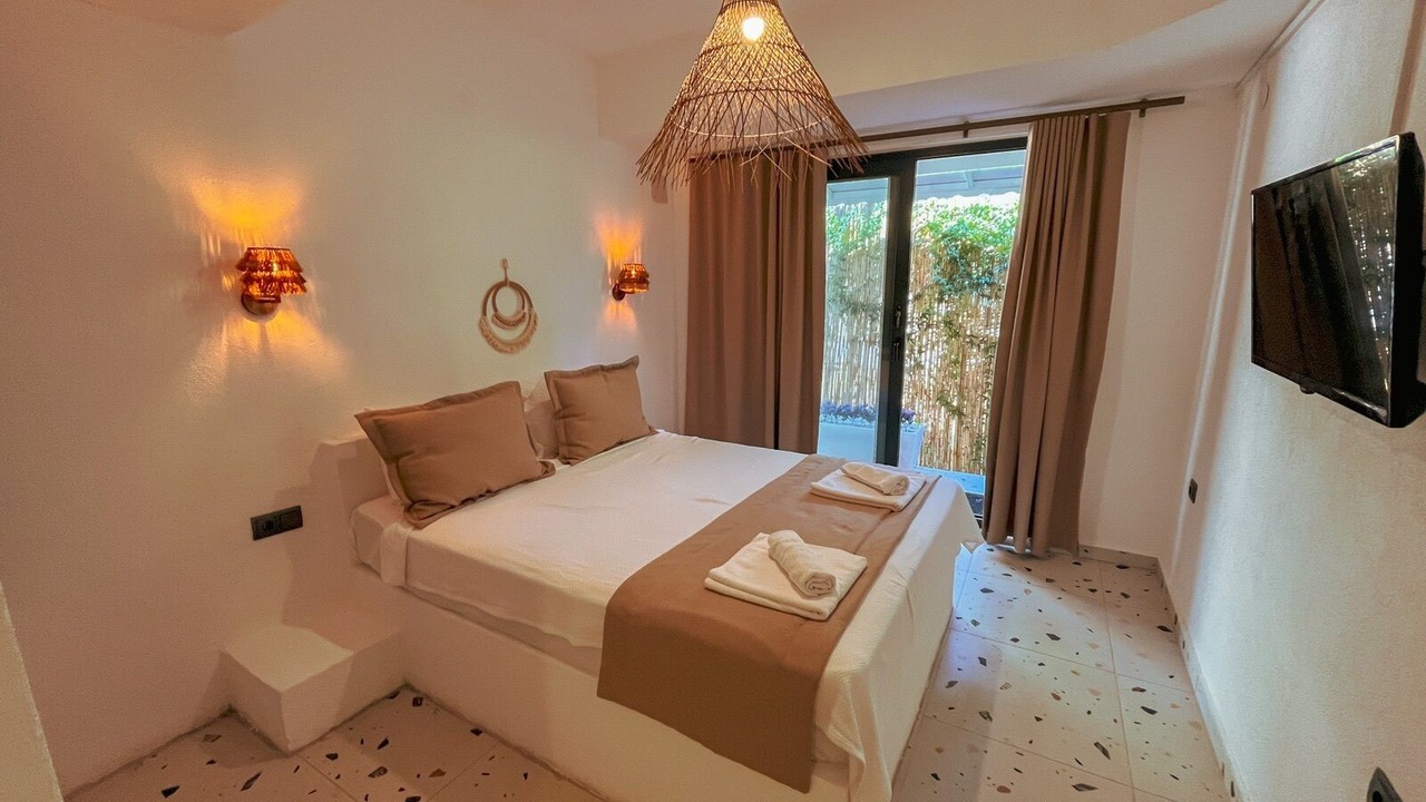 Photo of Bedroom in Avlana