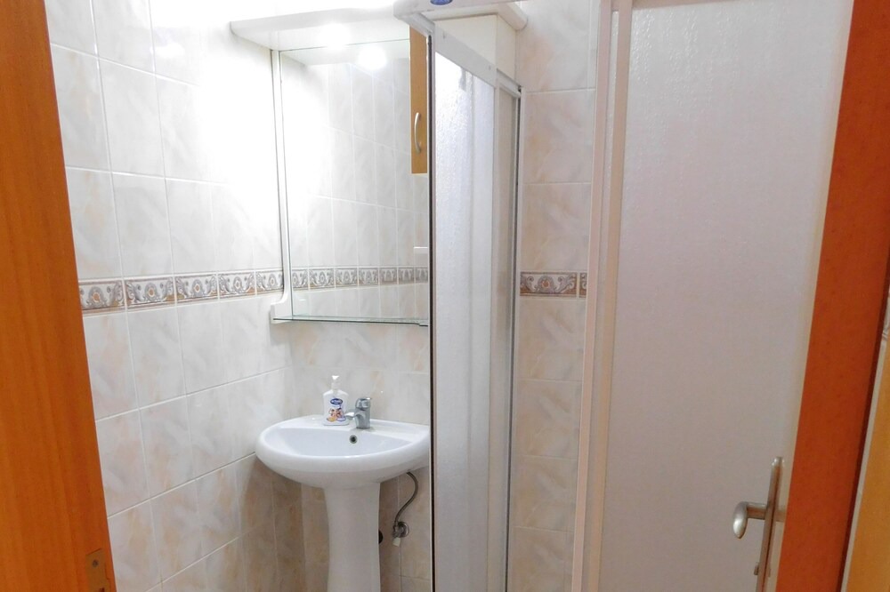 Photo of Bathroom in Guzeloba Mahallesi