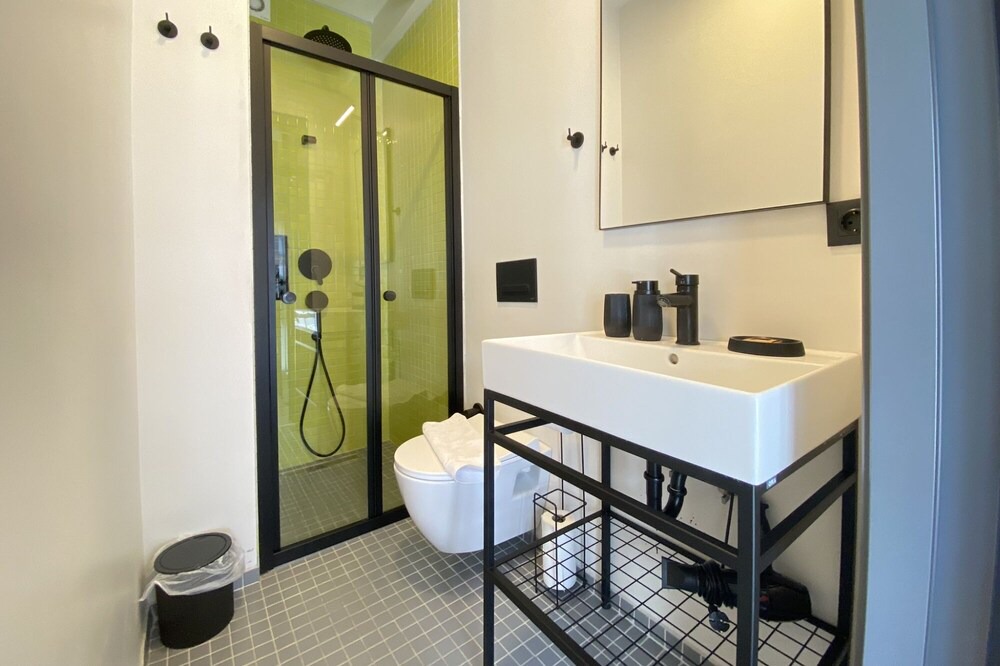 Photo of Bathroom in Cihangir