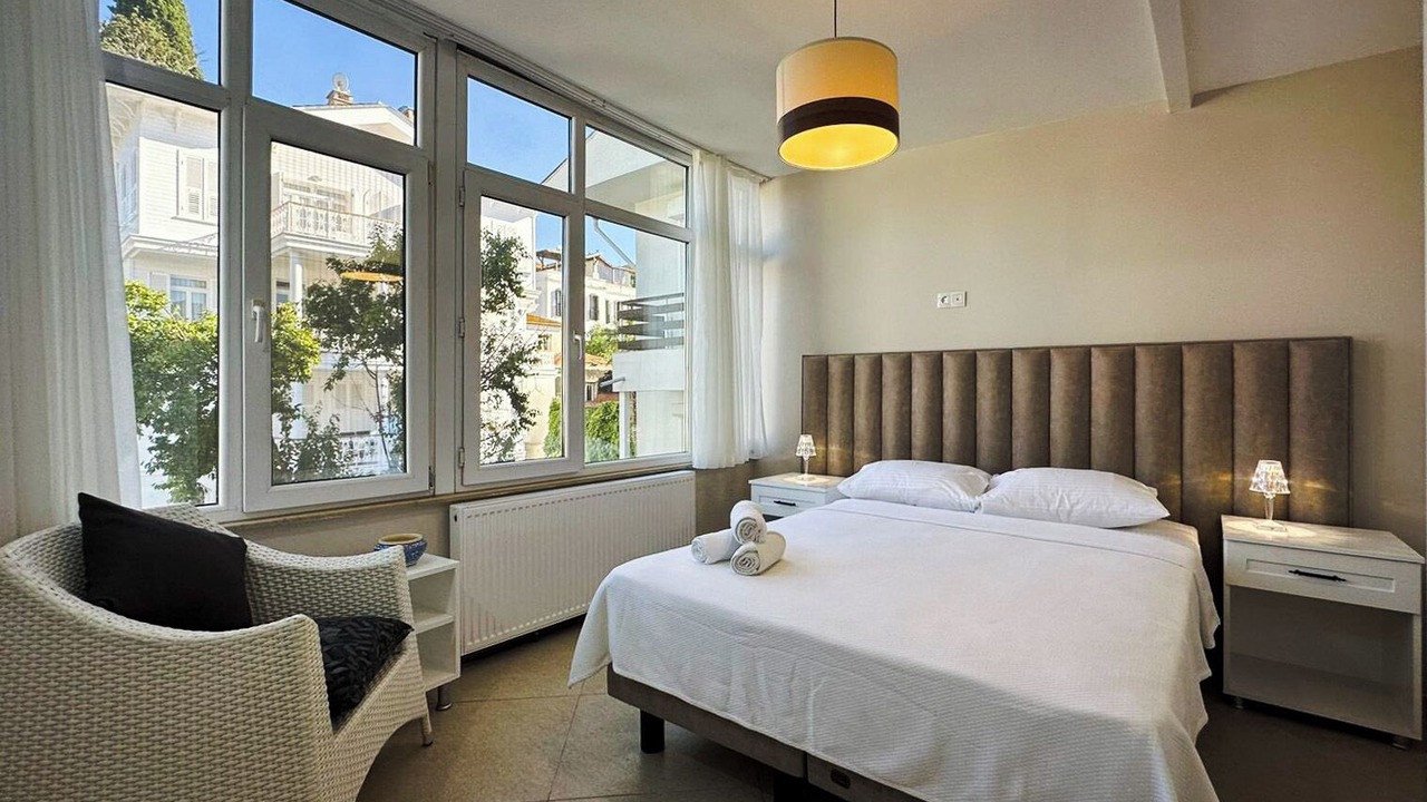 Photo of Bedroom in Adalar