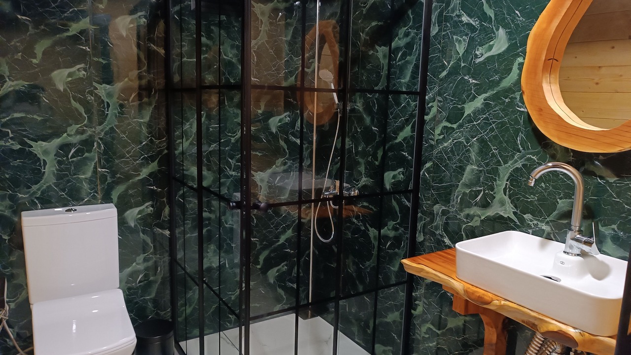 Photo of Bathroom in Pazar