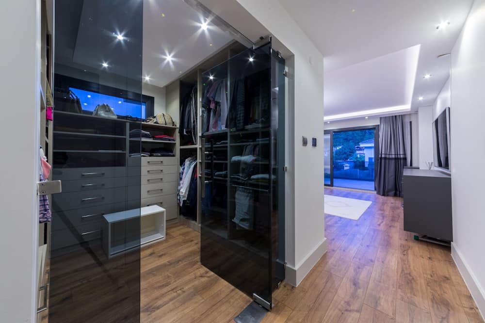 Photo of Bedroom in Icmeler
