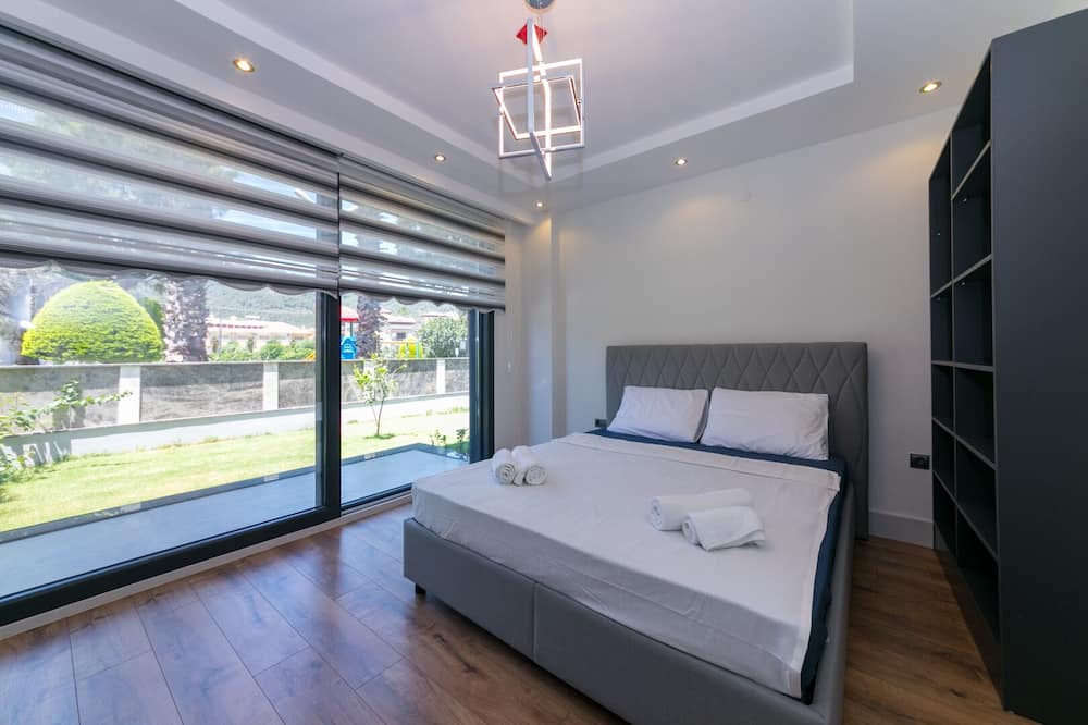 Photo of Bedroom in Icmeler