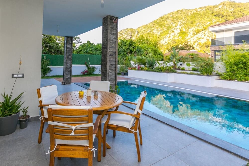 Photo of Patio Balcony in Icmeler