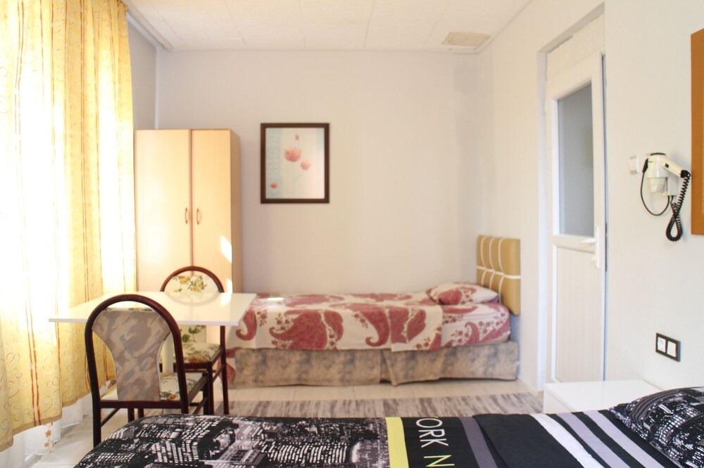 Photo of Bedroom in Karahayit
