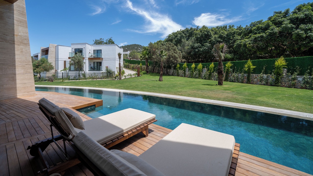 Photo of Others in Torba