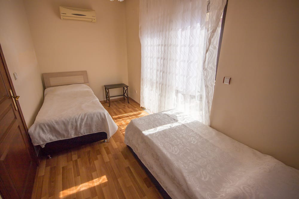 Photo of Bedroom in Icmeler