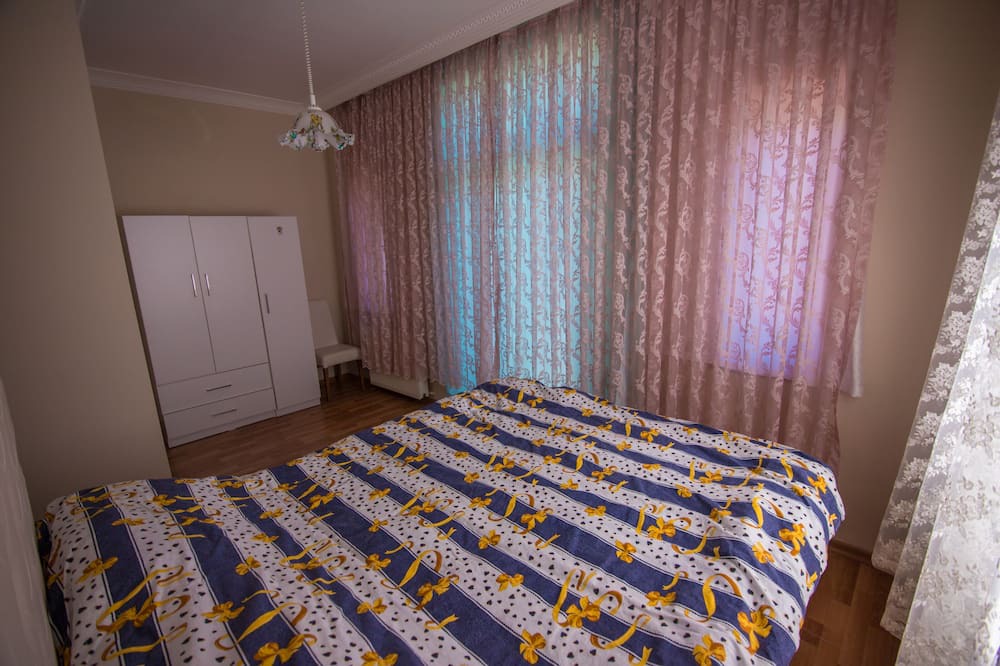 Photo of Bedroom in Icmeler