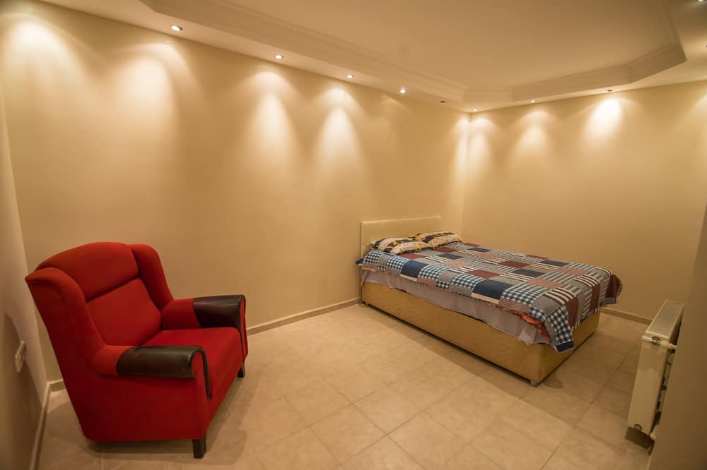 Photo of Bedroom in Icmeler