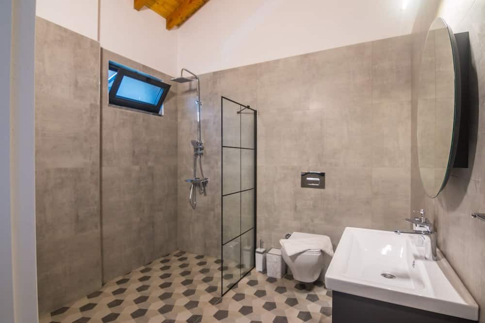 Photo of Bathroom in Sarıbelen