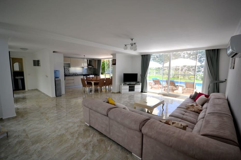 Photo of Livingroom in Islamlar