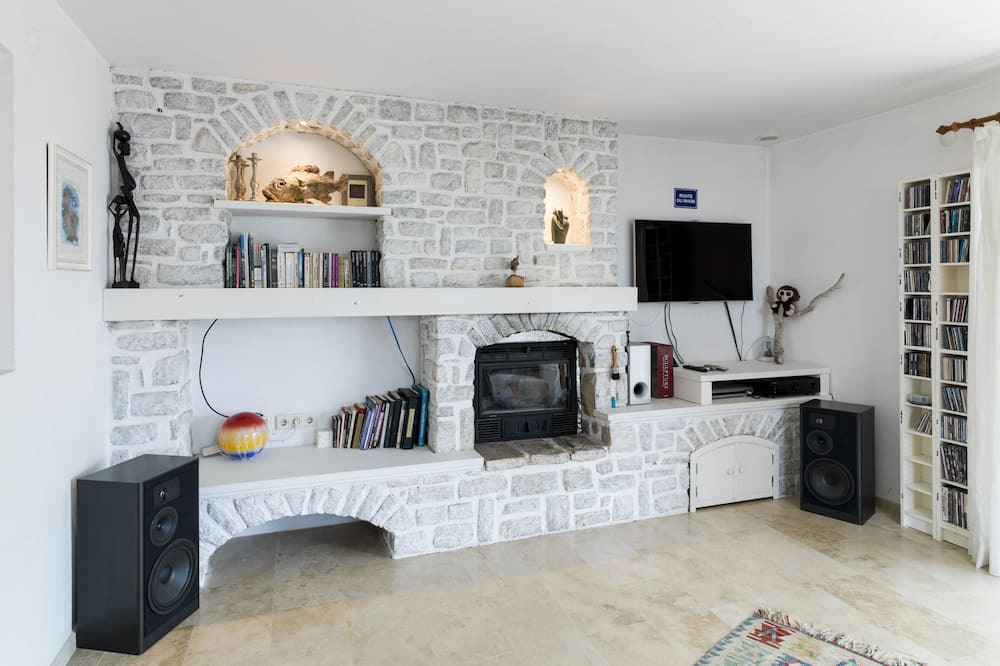 Photo of Livingroom in Datca City Center