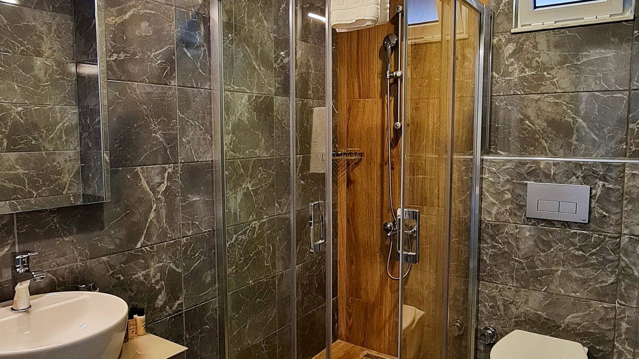 Photo of Bathroom in Eski Lara