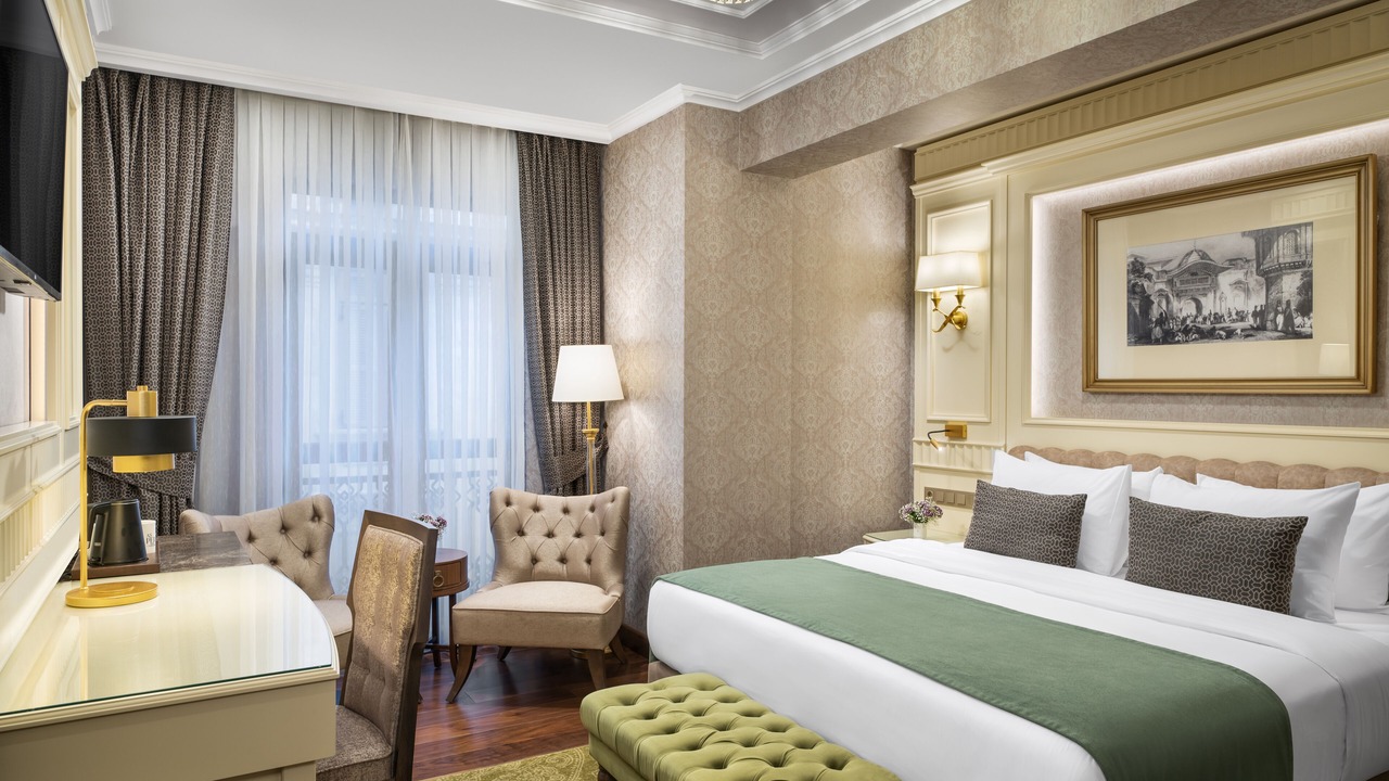 Photo of Bedroom in Pera
