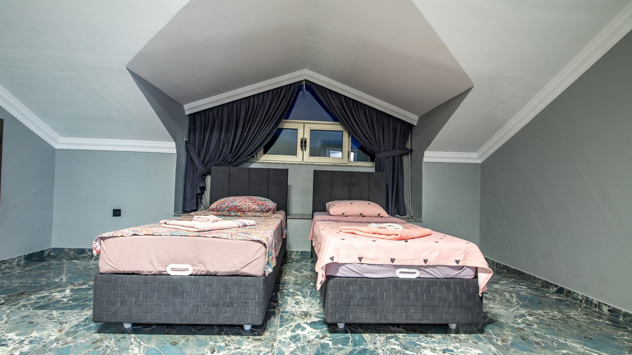Photo of Bedroom in Icmeler