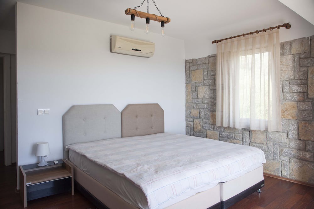 Photo of Bedroom in Mesudiye