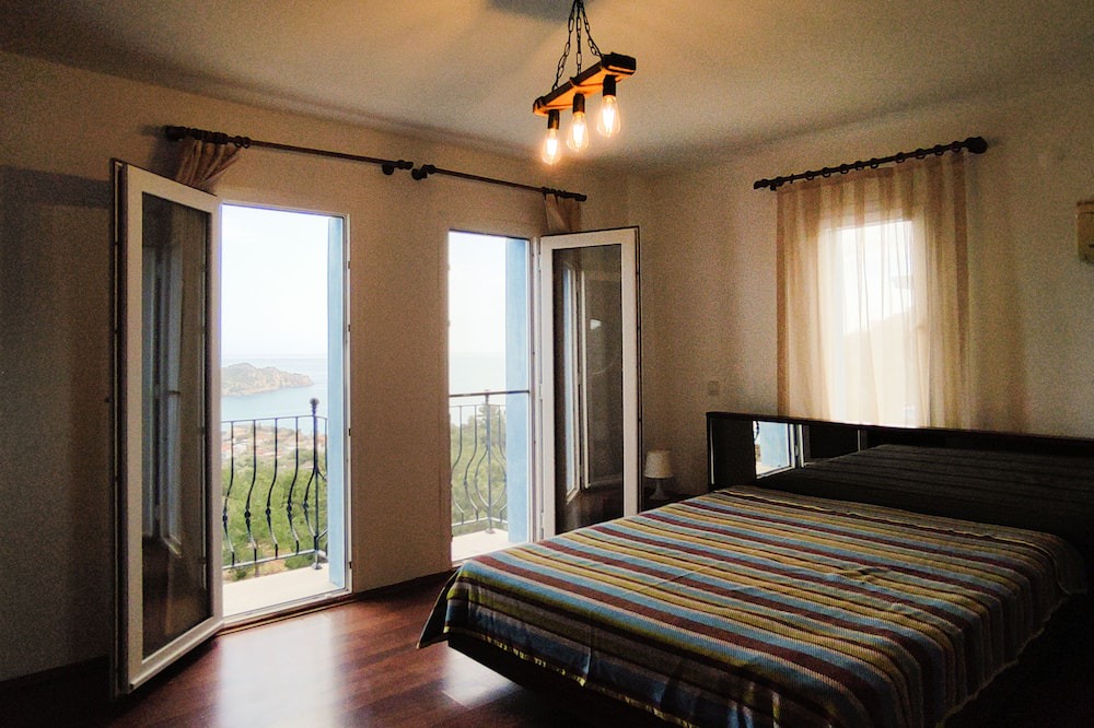 Photo of Bedroom in Mesudiye