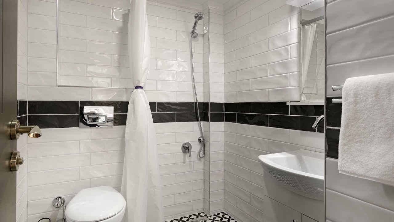 Photo of Bathroom in Muratpasa