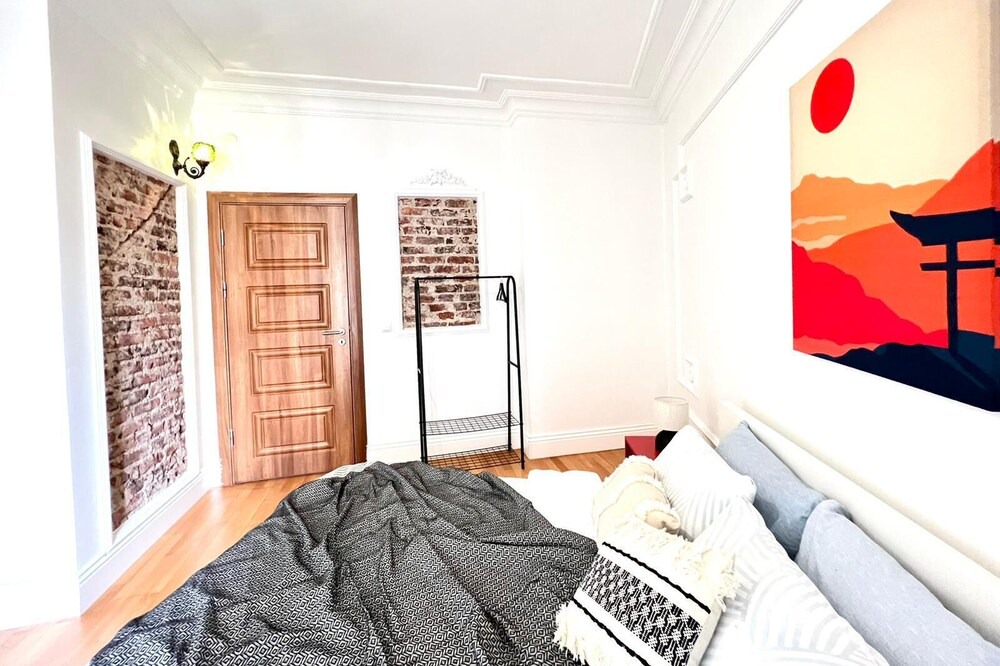 Photo of Bedroom in Cihangir
