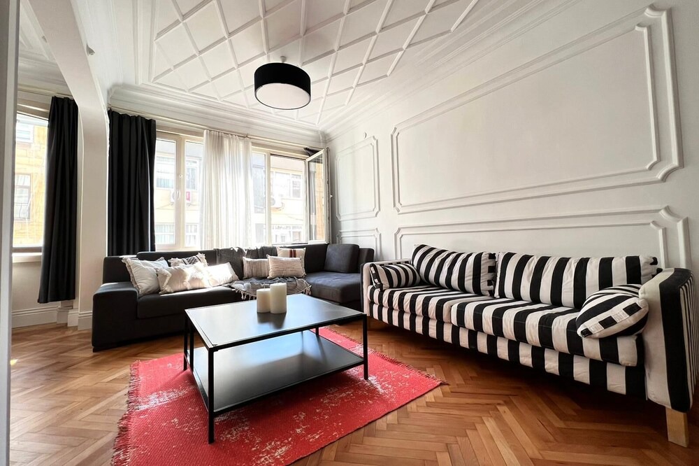 Photo of Bedroom in Cihangir