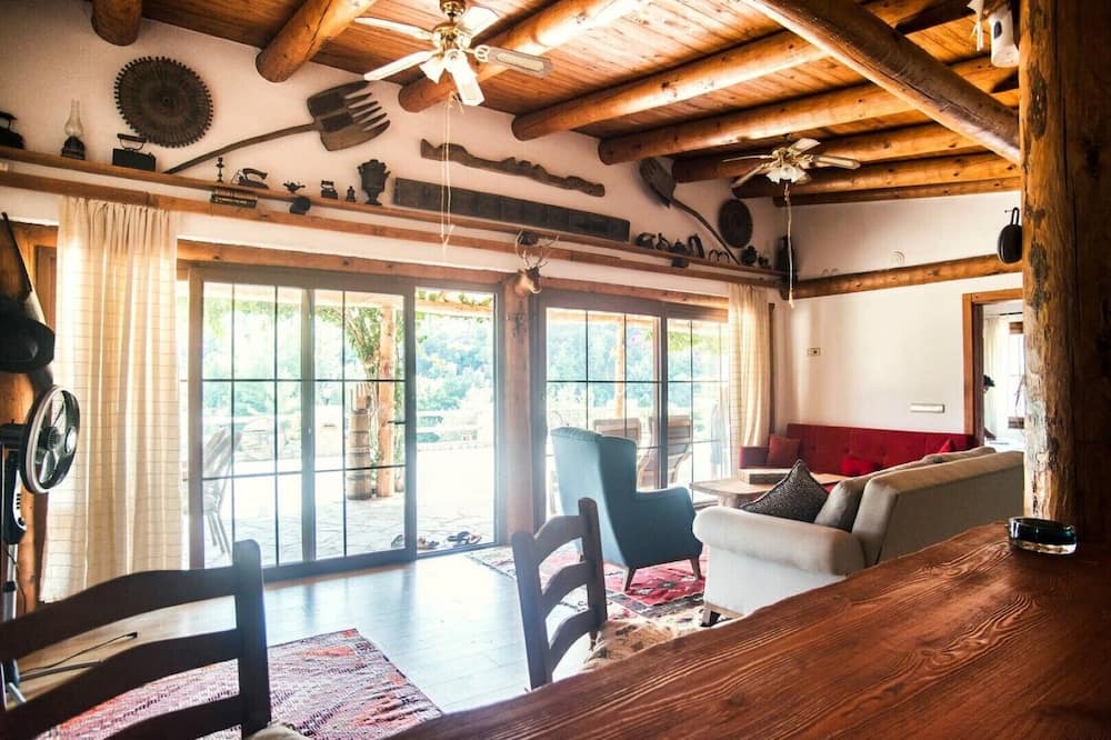Photo of Livingroom in Akyaka
