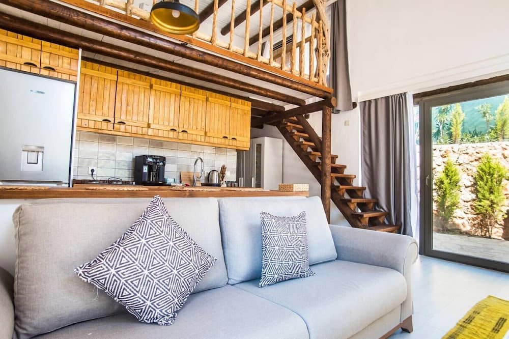 Photo of Livingroom in Akyaka