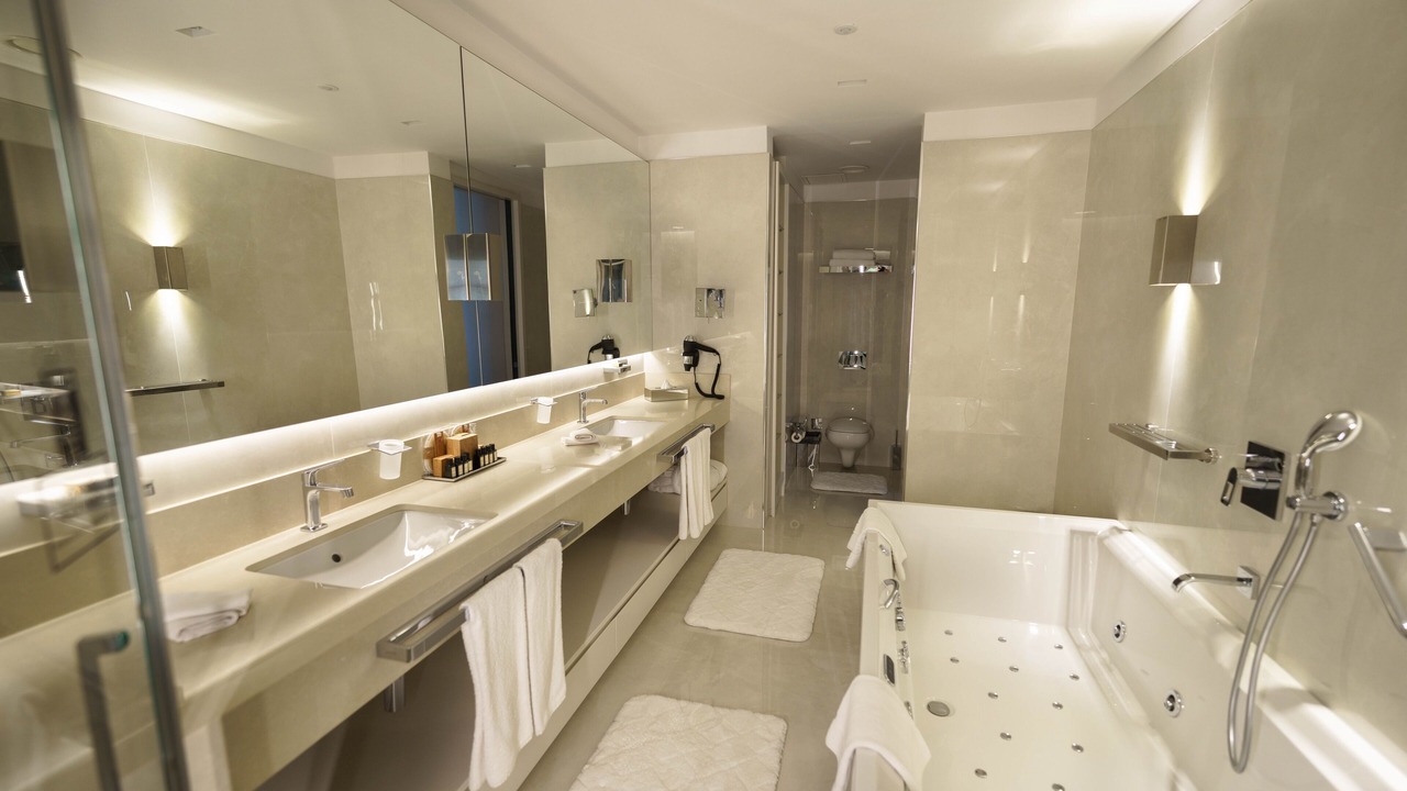 Photo of Bathroom in Izmir City Centre