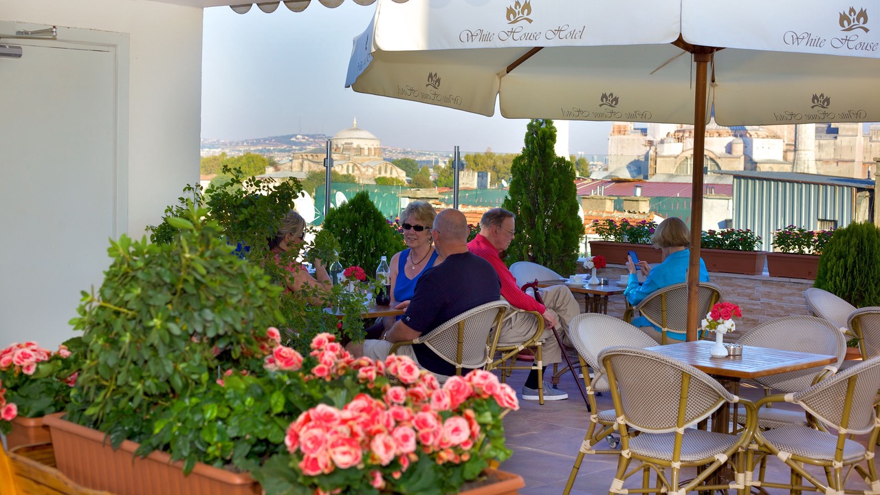 Photo of Patio Balcony in Old City
