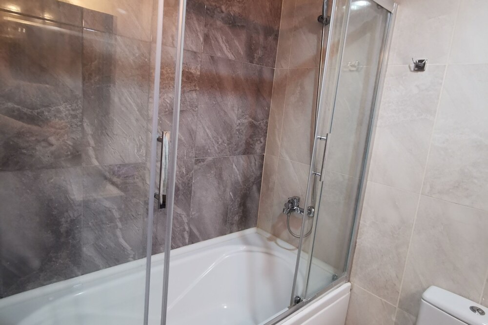 Photo of Bathroom in Basaksehir