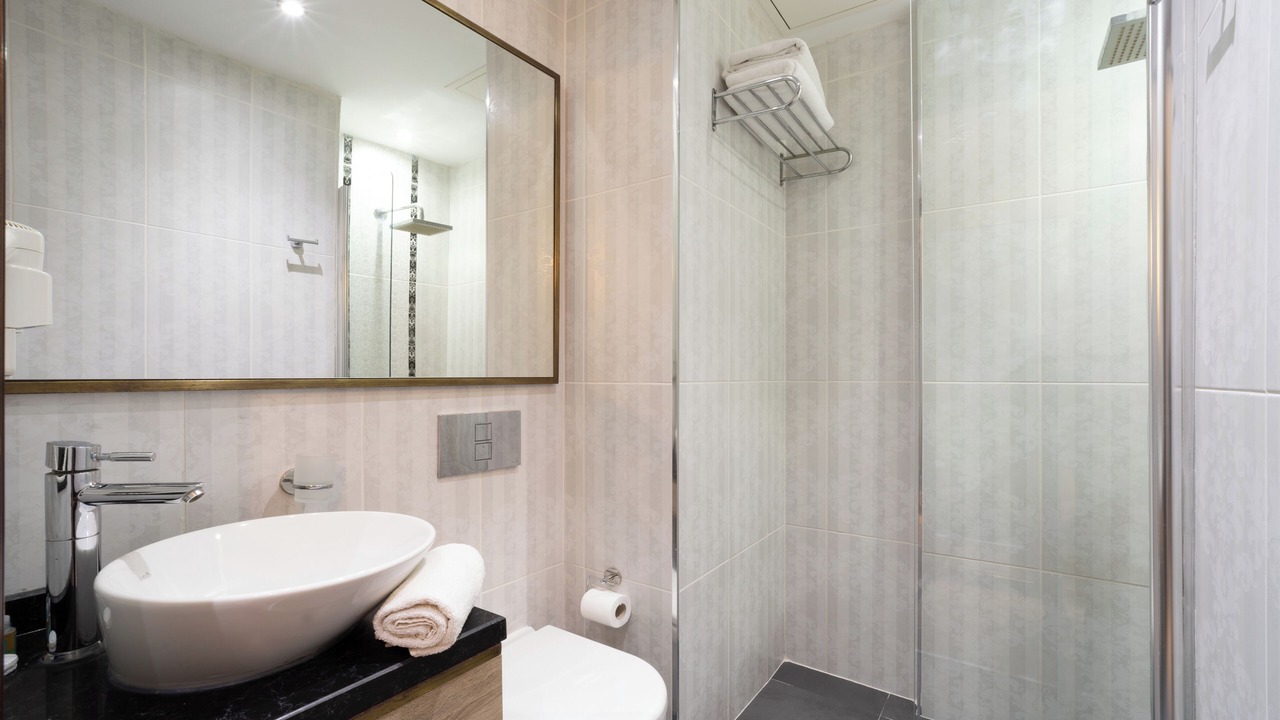 Photo of Bathroom in Osmanbey
