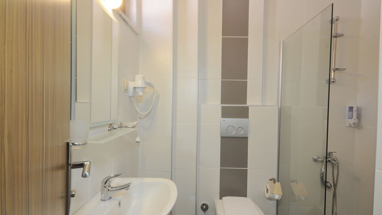 Photo of Bathroom in Icmeler City Center