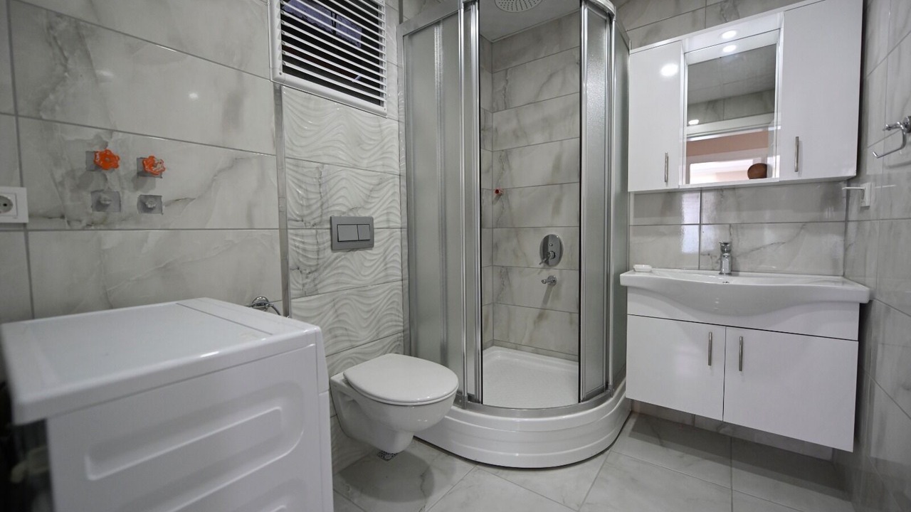 Photo of Bathroom in Demre