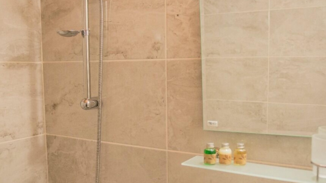 Photo of Bathroom in Hayitbuku